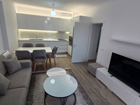 Apartment 2+1+parking space for rent at the New Ring in Tirana