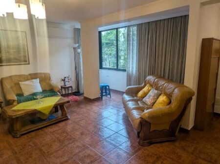 Shitet Apartament 2+1 me Çertifikatë Pronësie – Tek Gazheli, Zogu i Zi