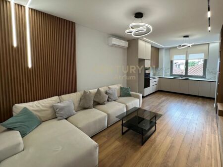 SHITET APARTAMENT 2 + 1 + 2