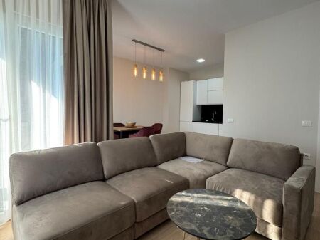 APARTAMENT ME QIRA 2+1+2 TE RRUGA E KOSOVAREVE