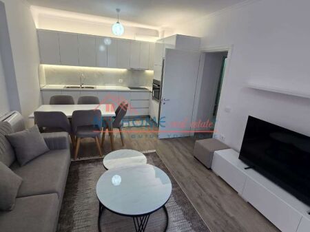 Apartment 2+1+parking space for rent at the New Ring in Tirana