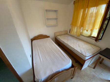 🏠 Jepet Garsioniere me Qera mbi ish Tregun Elektrik, Tiranë