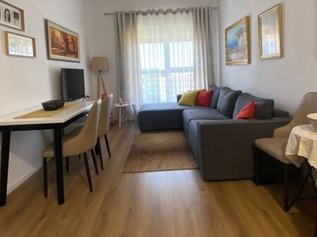 🏡✨ Vendesi in vendita Appartamento 1+1 – Residenza Kadiu, Ali Demi ✨🏡