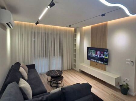 🏡✨ Shitet Apartament 2+1+2 + Garderobë – Rezidenca Erli, Tiranë ✨🏡