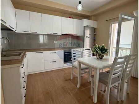 Jepet me qira apartament 1+1 , SELITE