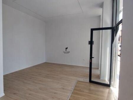 DYQAN ME QERA 35 M2 MYSLYM SHYRI 40.000 LEKE FH-71353