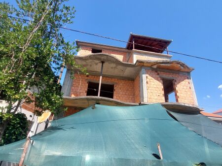 Shitet Godine 4 - kateshe