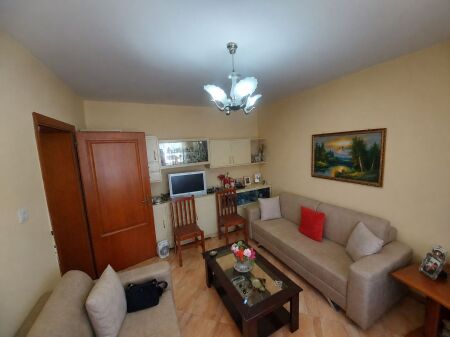 SHITET APARTAMENT 2+1 VASIL SHANTO 125.000 EURO FH-71454