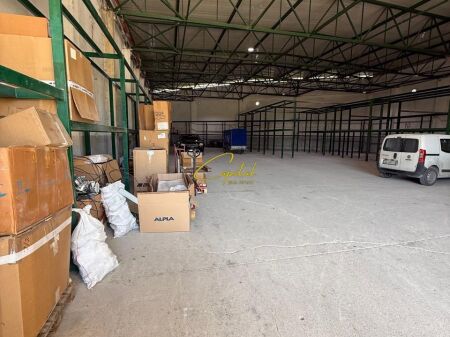 MAGAZZINI IN AFFITTO 800 M2 AUTOSTRADA TR-DR 4000 EURO
