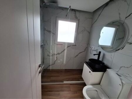 Apartament 3+1, Babrru!