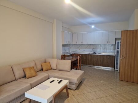 Apartament 1+1 pranë Eleonores tek Kodra e Diellit!