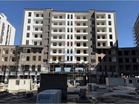 Apartament - Për Shitje - Rruga Aleksandër Moisiu, Tiranë(ID: 530201045-168)