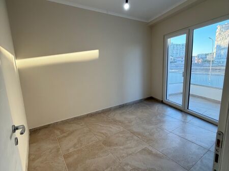 Jepet ambient bisnesi me qira