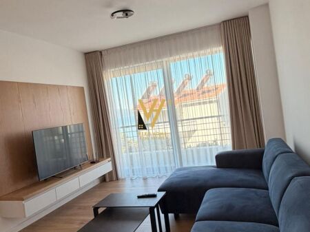 JEPET APARTAMENT 2+1+2+BLK ME QERA NE VLORE 1.500 EURO