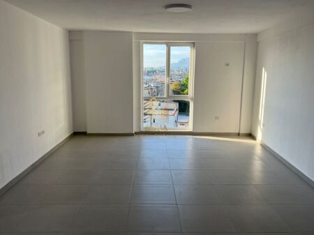 Qira, Apartament 2+1+2+blk+Depo, Bosh, Rruga e Dibres, 40.000 Leke/muaj