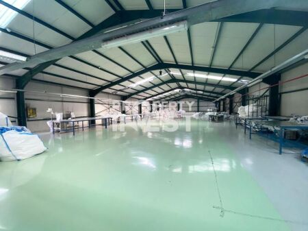 Object for sale, showroom, fantastic warehouse on the Durres Tirane highway