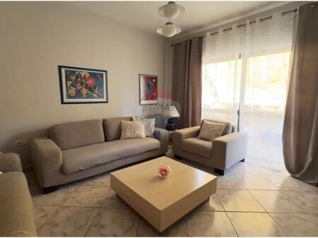 Appartamento 1+1 in affitto vicino al Liceo Artistico, Tirana 🏡