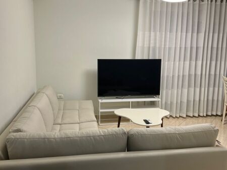Jepet me qira apartament 1+1 ne Vasil Shanto