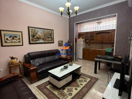FOR RENT APARTMENT 2+1+BALCONY "VASIL SHANTO" 70000 LEKE