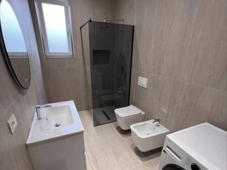 APARTAMENT 1+1+1 POST PARKIMI. 500 EURO.BULEVARDI I RI