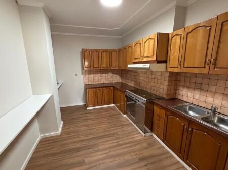 🏢Locale adatto in affitto per uffici/attività in Piazza Willson🔥