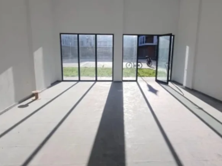 Rent | Ambjent Biznesi | Kombinat | 700 €/month