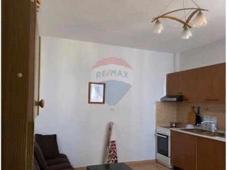 Apartment 1+1 for rent at Bulevardi Zogu I