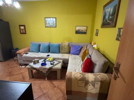 Shitet, Apartament 1+1, 5 Maji, 115.000 Euro