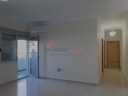 Zyre me Qira Rruga e Dibres Tirane