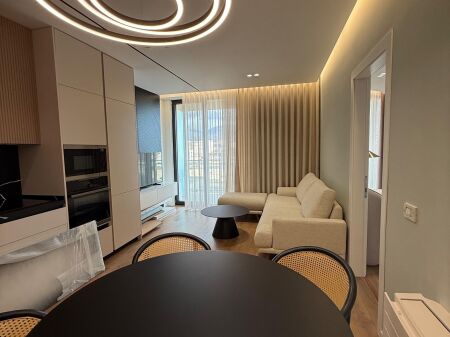 Jepet me qera apartament 2+1 Golden tower