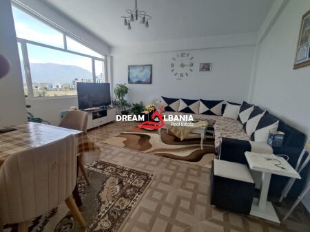 Villa su due piani in vendita vicino al Lago Secco, Tirana (ID 4151220)