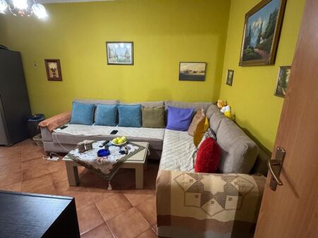 Shitet, Apartament 1+1, 5 Maji, 115.000 Euro