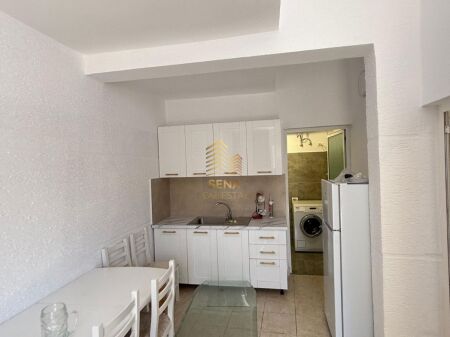 Rent, Apartment 1+1, QSUT Hospitals, 45,000 Lek/month
