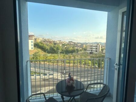 Garsoniere me qera 350€ Fresk