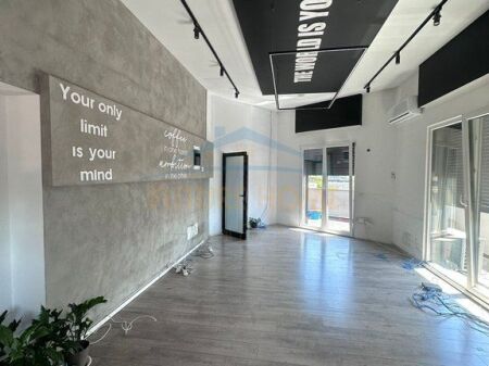 Rent, Business Premises, Center, Tirana.