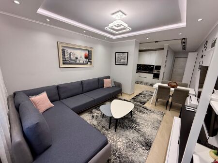 AFFITTO Appartamento 2+1 📍vicino al Giardino Botanico, con balcone e deposito ,
