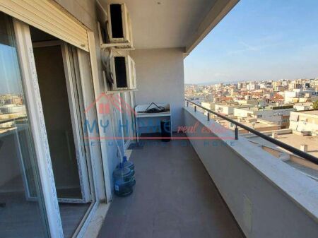 Office for rent near the Paris Commune in Tirana