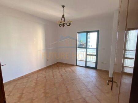 Shitet, Apartament 1+1, Lagjia 5, Durrës