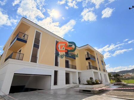 Okazion Kleringu !! Te Shehu Rezidence, Shitet Apartament 2+1, Me Planimetri Perfekte !