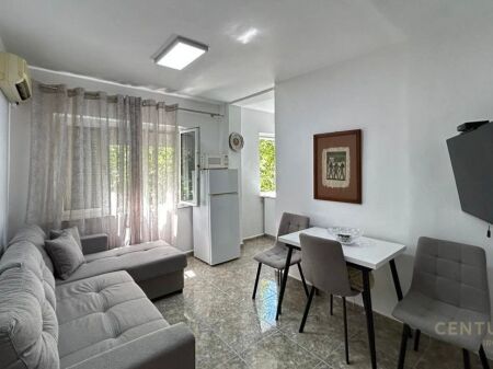 Appartamento 2+1 in affitto in via Dibra