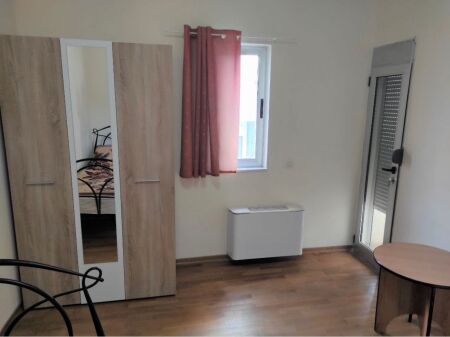 3+1,me parkim,te rruga peti liq i thate,800 euro