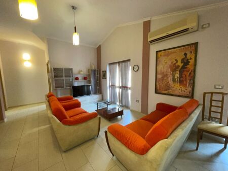 Apartment 3+1+Parking in Private Villa Paris Commune