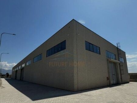 Shitet, Kapanon, Autostrada Vorë–Rinas.