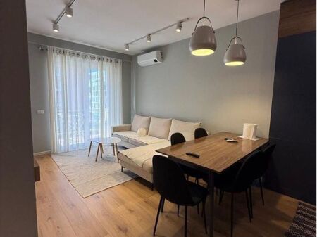 APARTAMENT PËR QIRA 1+1 ME POST PARKIMI REZIDENCA SIMA-COM