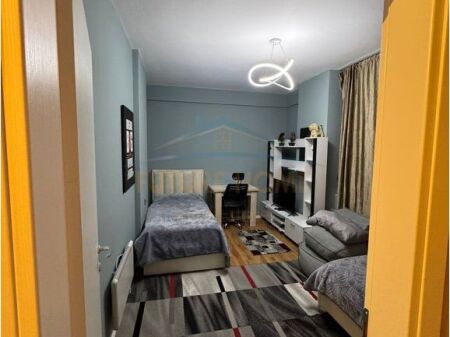 For sale, 2+1 Apartment, Near the Police Directorate, Durrës