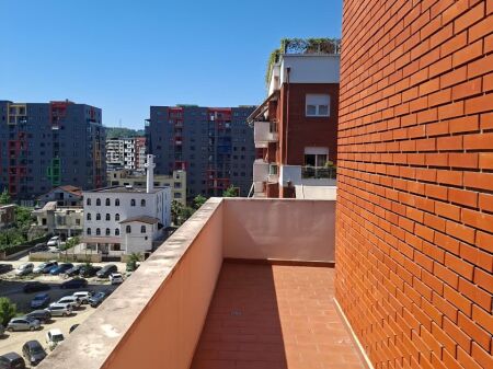 🏠 Ufficio in Affitto 69m² & 1 Posto Auto (📍Astir / Green City)🔥 Super opportunità || Pronto per la tua attività ✨️ 50,000 Lekë / Mese 💶