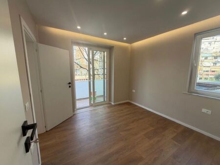 🏢 Business premises for rent on 📍 Mine Peza Street, Tirana💶 Price: 430€/month