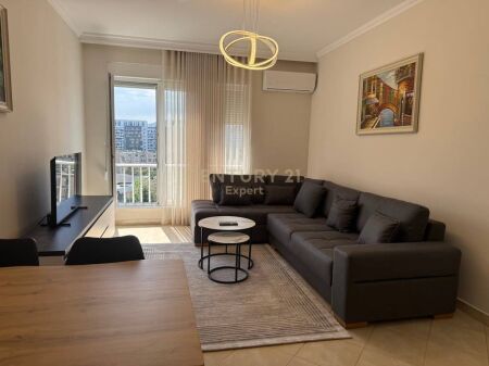 APARTAMENT 1+1 TEK KOMPLEKSI KONTAKT PER QIRA!