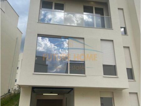 Shitet, Vilë 3-kateshe, Residenca AbA, Farke