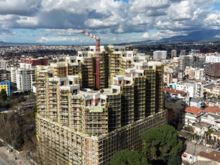 🏢 Colonnade Residence